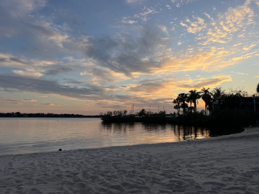 voco Sandpiper All-Inclusive Resort Beachside Sunset